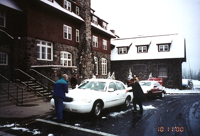 Batard12.jpg (99041 bytes)