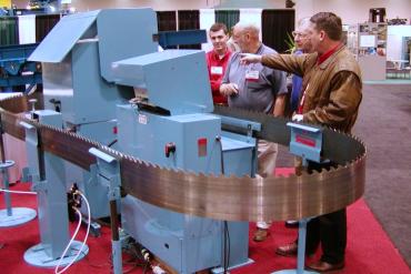 woodtech3.JPG (20849 bytes)