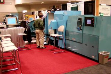 woodtech5.JPG (18962 bytes)