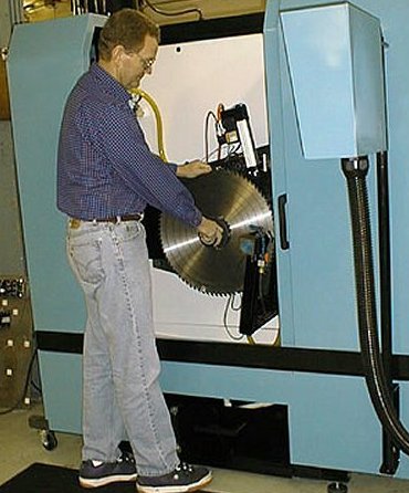 terryTF.jpg (41567 bytes)