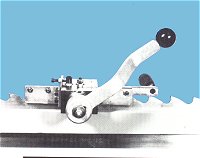 6900-3.jpg (7035 bytes)